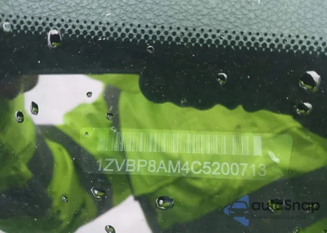 2012 Ford Mustang V6 Premium from USA, damaged, VIN 1ZVBP8AM4C5200713